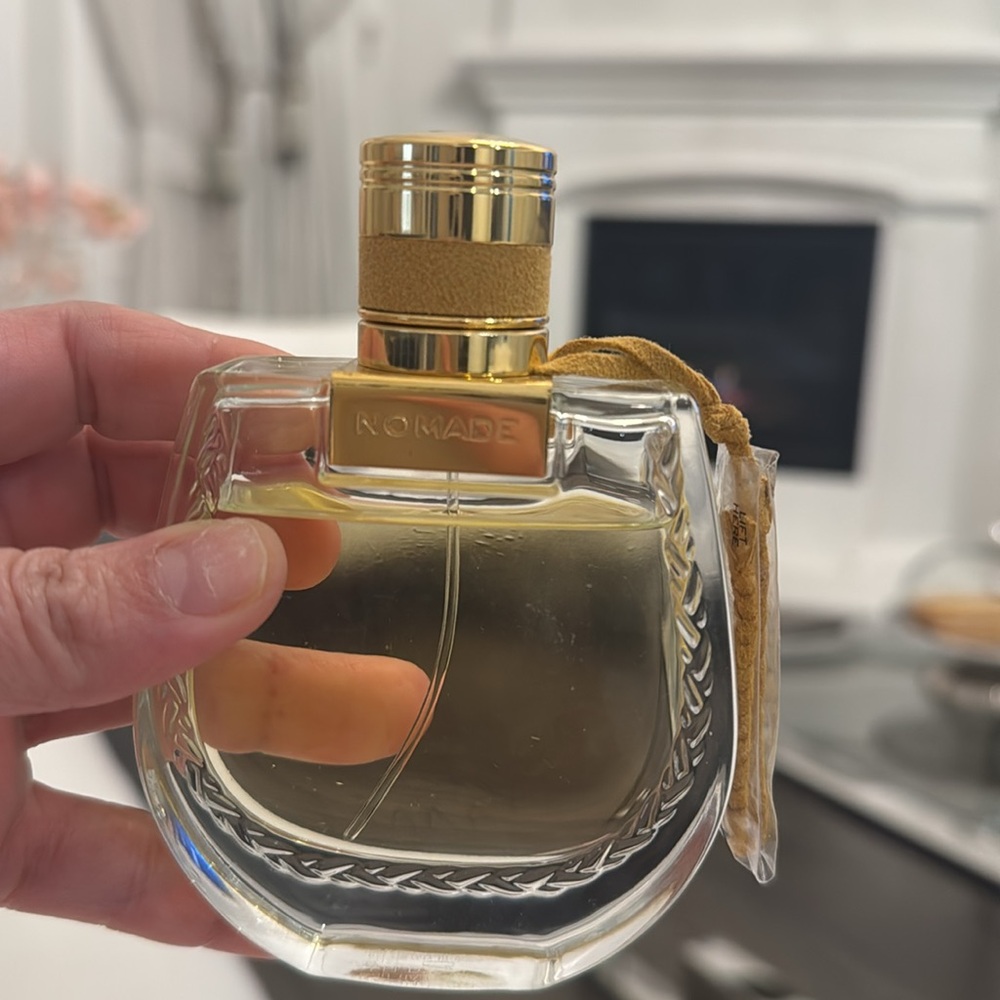 Chloé
Nomade Eau de Parfum - Picture 9 of 12